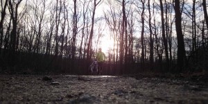 Beitragsbild des Blogbeitrags Bergauf und bergab laufen – 3 Trailrunning Tipps für dich 