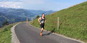 Beitragsbild des Blogbeitrags Be Active goes Dolomitenmann – Interview mit Bergläufer Michael Singer 