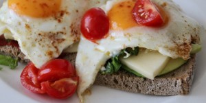 Beitragsbild des Blogbeitrags Frühstücksbrote á la Doc Tom