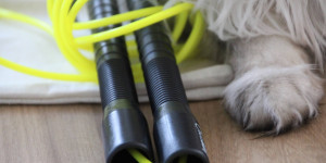 Beitragsbild des Blogbeitrags Rope Skipping – Seilspringen, Tricks & Springschnur-Tipps