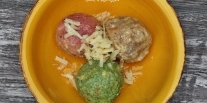 Beitragsbild des Blogbeitrags ** Review ** Julie & Sophie unterwegs in Österreich