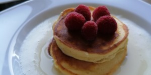 Beitragsbild des Blogbeitrags *Sunday Mornings*Topfen-Pancakes* 