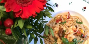 Beitragsbild des Blogbeitrags Spaghetti mit Garnelen – ein schnelles Sommergericht