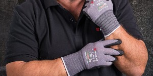Beitragsbild des Blogbeitrags Handlesen einmal anders: Was Ihnen Ihr Tigerflex Handschuh verrät