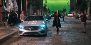 Beitragsbild des Blogbeitrags Justice League: Das Making-of – mit dem E-Klasse Cabriolet & Vision Gran Turismo