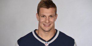 Beitragsbild des Blogbeitrags Xbox Live Sessions: Rob Gronkowski to Play Madden for Special Football Show 