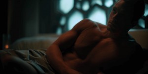 Beitragsbild des Blogbeitrags Why Is There So Much Nudity And Violence In Netflix’s Altered Carbon? 