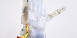 Beitragsbild des Blogbeitrags Researchers 3D Print Functional Robotic Prosthetic Hand at a Fraction of the Cost