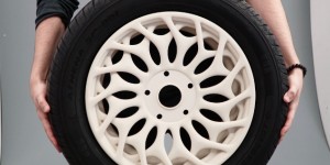 Beitragsbild des Blogbeitrags BigRep Prototypes Big with a 3D Printed Wheel Rim 