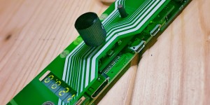 Beitragsbild des Blogbeitrags Sync modular synths and electronic instruments with a DIY kit