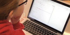 Beitragsbild des Blogbeitrags Interactive fiction with Python | Hello World issue 8