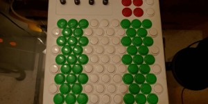 Beitragsbild des Blogbeitrags A 3D-printed, Arduino Due-based MIDI jammer keyboard 