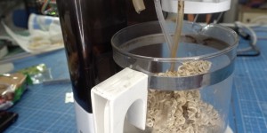 Beitragsbild des Blogbeitrags Upcycle an old coffee pot into an IoT ramen maker