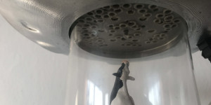 Beitragsbild des Blogbeitrags This 3D-printed UFO lamp will leave you amoosed!