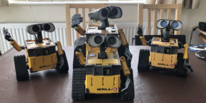 Beitragsbild des Blogbeitrags Build your own adorable, talking WALL-E robot