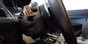 Beitragsbild des Blogbeitrags Arduino device trains BMW drivers to use turn signals