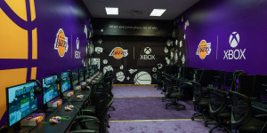 Beitragsbild des Blogbeitrags Xbox Teams Up with the Los Angeles Lakers and Dwight Howard for New Dream Space Collaboration