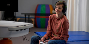 Beitragsbild des Blogbeitrags Beyond Xbox: A Player Like Me – Wie Gaming Menschen mit seltenen Erkrankungen verbindet 