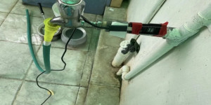 Beitragsbild des Blogbeitrags This system detects leaks by listening to water flowing through pipes