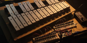 Beitragsbild des Blogbeitrags Auto Xylophone features hand-wound solenoids 