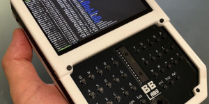 Beitragsbild des Blogbeitrags HandiPi: All-in-one handheld desktop computer