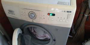 Beitragsbild des Blogbeitrags Arduino resurrects a washing machine that failed for silly reasons 