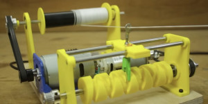 Beitragsbild des Blogbeitrags Automated winding machine features a self-reversing screw 