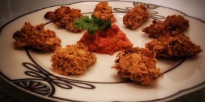 Beitragsbild des Blogbeitrags Cornflakes-Chili-Hühnernuggets aus dem Backofen 