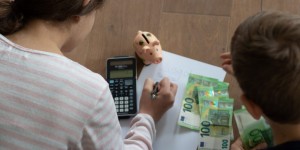 Beitragsbild des Blogbeitrags Darf Corona ein Leben in Mindestsicherung erleichtern?