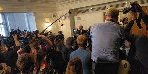 Beitragsbild des Blogbeitrags Ibiza-Ausschuss 1: Wie soll man hier bitte arbeiten?