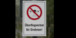 Beitragsbild des Blogbeitrags Wegen Drohnenflügen: Andrej Jakunin in Norwegen verhaftet 