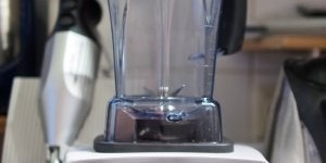 Beitragsbild des Blogbeitrags Vitales Spielzeug: Vitamix TNC 5200 