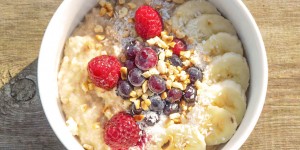 Beitragsbild des Blogbeitrags Cook Cremiger Kokos Porridge 