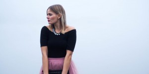 Beitragsbild des Blogbeitrags Blogparade – 8 Girls 8 Views – das perfekte Weihnachtsoutfit