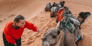Beitragsbild des Blogbeitrags Traveldiary – Mädelstrip nach Marokko, in die Wüste Merzouga, Teil 1