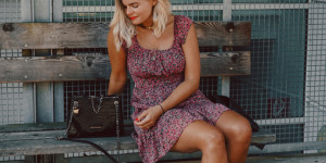 Beitragsbild des Blogbeitrags Zwei Stylingideen für ein Sommerkleid