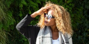 Beitragsbild des Blogbeitrags 7 Styles with Scarves – Lookatchichi