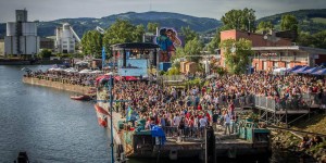 Beitragsbild des Blogbeitrags Open Air Festivals in Österreich, die du besuchen solltest 