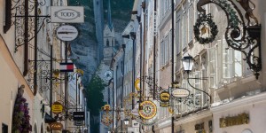 Beitragsbild des Blogbeitrags 10 Cafés in Salzburg, die ihr unbedingt besuchen müsst