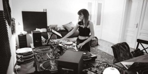 Beitragsbild des Blogbeitrags Weibliche DJs mischen die Wiener Techno-Szene auf
