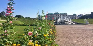 Beitragsbild des Blogbeitrags Die grüne Schatzkammer Österreichs: 100 Jahre Bundesgärten 