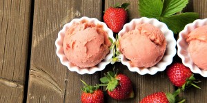 Beitragsbild des Blogbeitrags Diese Eissalons liefern in Wien und Umgebung