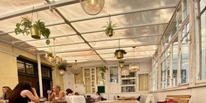 Beitragsbild des Blogbeitrags Passende Lokale für einen Sommerregen in Wien