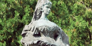 Beitragsbild des Blogbeitrags Auf Sisis Spuren durch Österreich