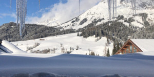 Beitragsbild des Blogbeitrags Stadtkind vs. Landkind: Der erste Schnee