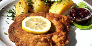 Beitragsbild des Blogbeitrags 1000things Awards: Das sind die fünf besten Schnitzellokale in Wien 2021 