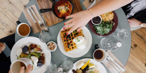 Beitragsbild des Blogbeitrags Die besten Orte für einen Hotel-Brunch in Wien