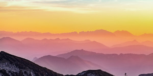 Beitragsbild des Blogbeitrags Weitwanderwege für den Einstieg