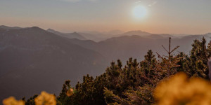 Beitragsbild des Blogbeitrags Die coolsten Sommerwanderungen in Österreich