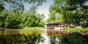 Beitragsbild des Blogbeitrags Die schönsten Lokale am Wasser in Wien
